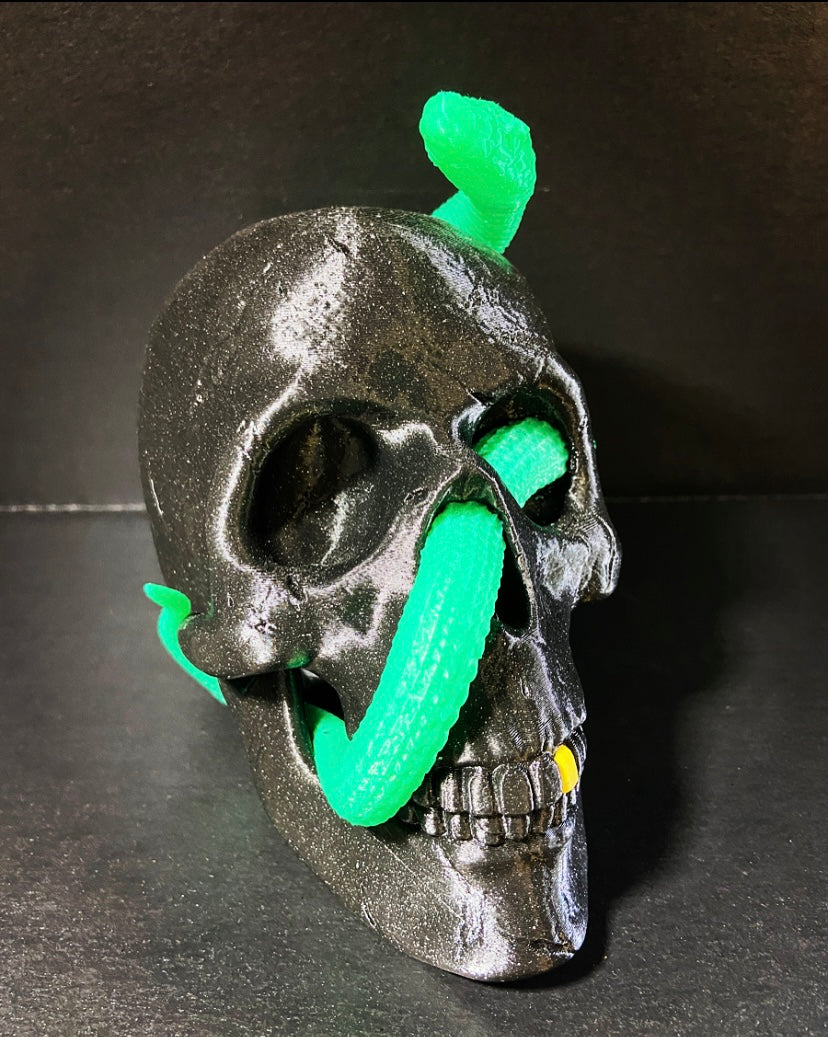 SnakeSkull